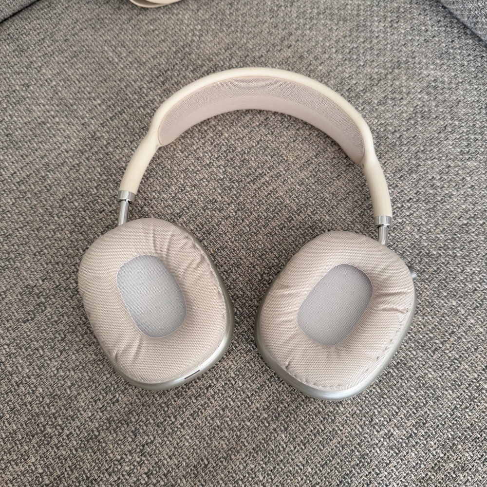 Max Headphones - Picture 5 of 10